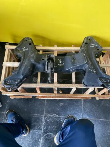 Agregado Quadro Suspensão Suporte Motor Peugeot 208 / 2008 Citroen C3 2015