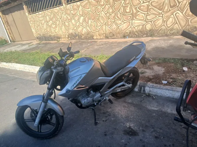 Vendo fazer 250 ,faço rolo ne alguma coisa do meu entereco 