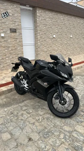 R15 2024 único dono