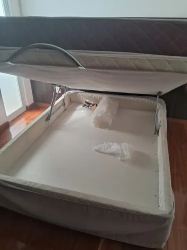 Cama box casal com baú marca Castor 