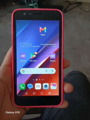 Lg k11 plus, funcionando perfeitamente, mais so funciona a metade da tela