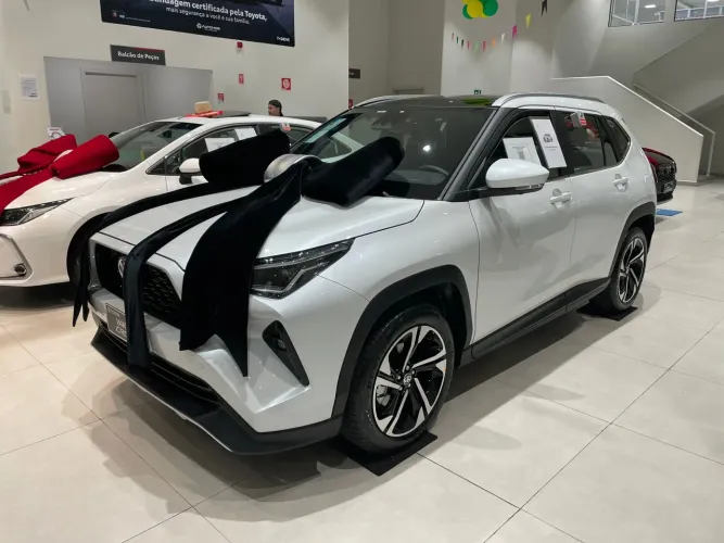 Toyota Yaris Cross XRX 1.5 16V 5p Aut. (Híbrido) 2026