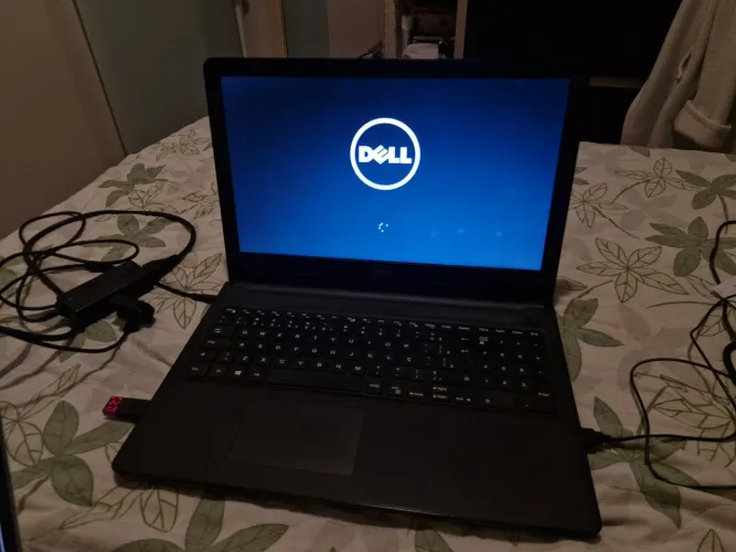Notebook Dell Inspiron 15-3567 - Core i3, 4 GB RAM e SSD