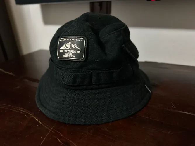 Bucket Galapagos