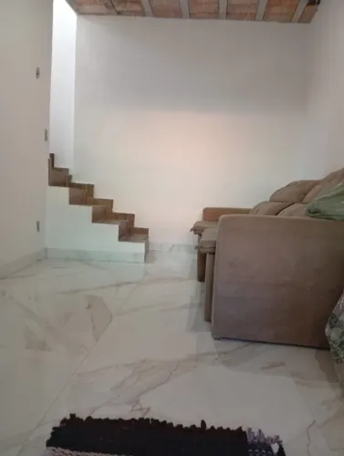 Casa 2 quartos com terraço