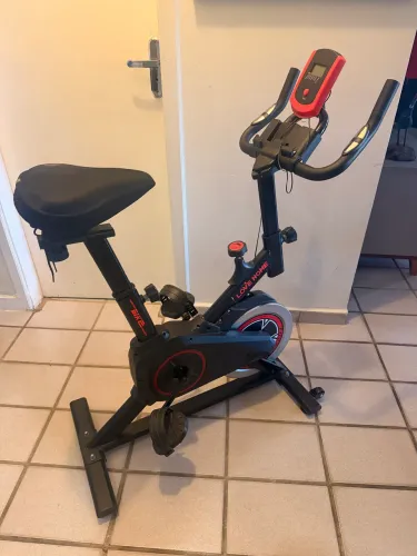 Bicicleta de Spinning Love Home - Pouquíssimo Uso
