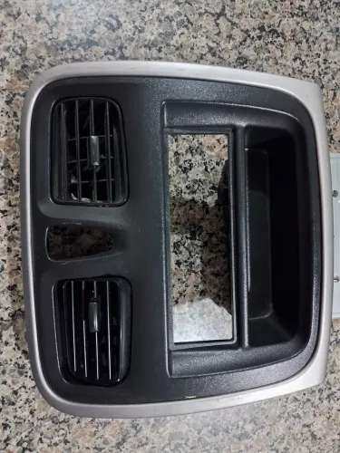Moldura Central Sandero ou LOGAN 2014 a 2019