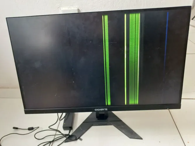 Monitor Gamer GIGABYTE G27F 2 27  DEFEITO!