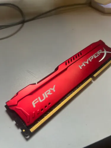 2 memórias RAM Kingston HyperX Fury DDR3 de 8GB,