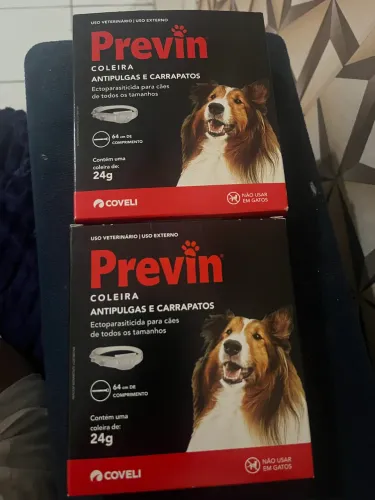 Coleira antipulgas e carrapatos 