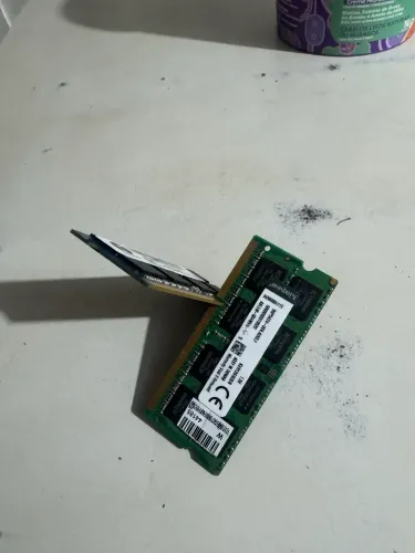 DUAS MEMORIAS RAM 4GB DDR3
