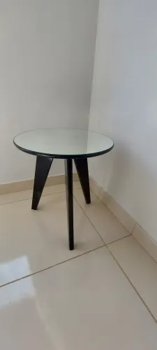 Mesa lateral espelhada 56cm X 50cm