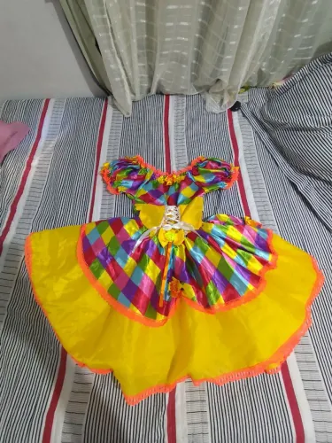 Vestido junino 8-10 anos 