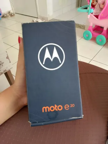 Vendo celular moto e²?