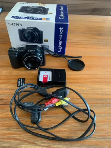 Camera Cybershot DSC-H20 com Defeito - Faça sua oferta!