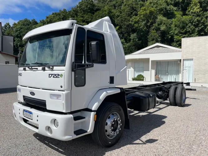 Ford cargo 1722 chassi longo #impecável#
