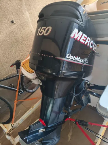 Lancha foker 200
