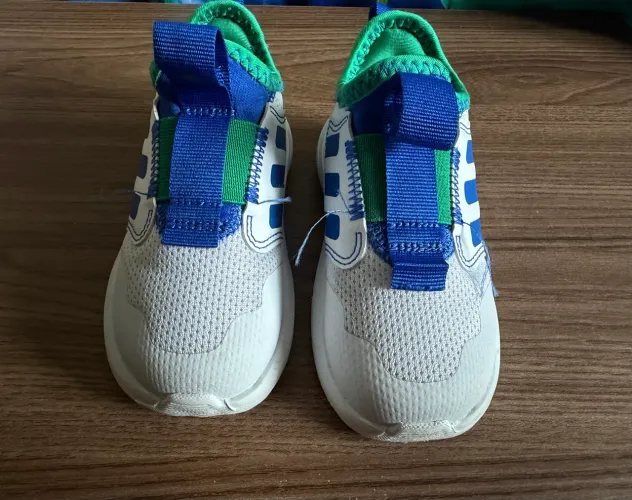 Tênis infantil adidas original 