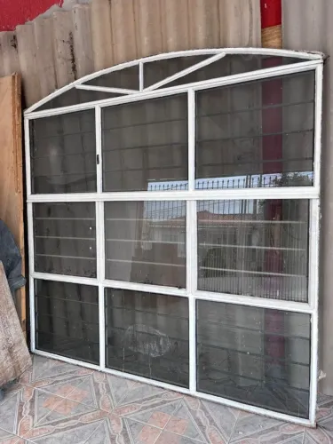 Vendo Porta & Janela