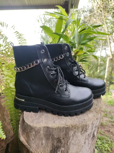 Bota Coturno Viamarte 