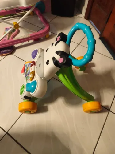 Andador fisher price