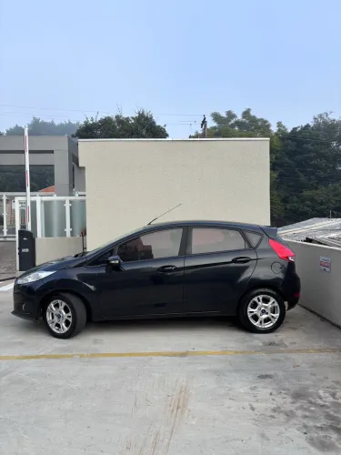 Ford Fiesta 1.5 16V Flex Mec. 5P 2015