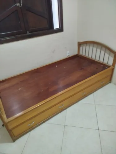 cama com gaveta