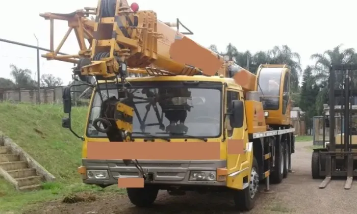 Guindaste 16 Ton.