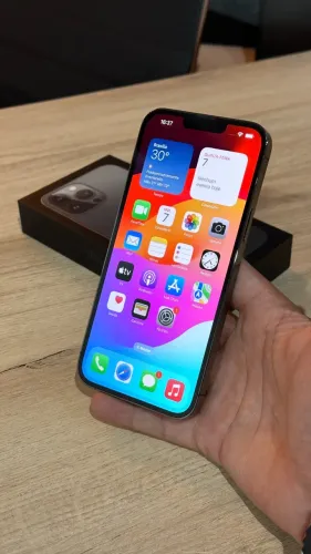 iPhone 13 Pro Max 128GB Graphite - Loja física! Com 3 meses de garantia! Até 18x no cartão