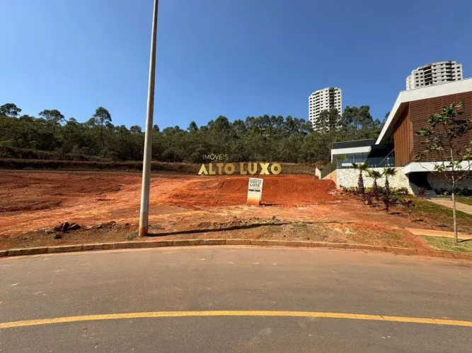 Terreno à venda, 1118 m² por R$ 1.380.000 - Costa Laguna - Nova Lima/MG