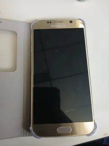 Samsung S6 flat dourado