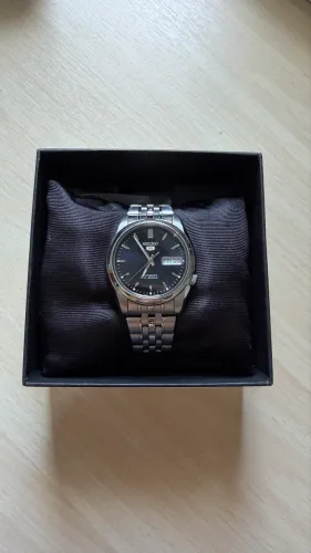 Relógio Seiko 5 prata