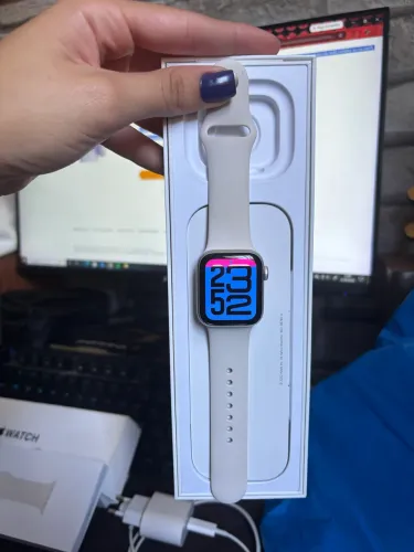 Apple Watch SE (GEN2) 