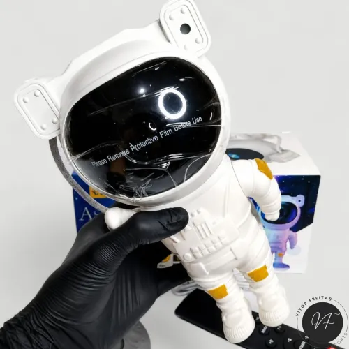 Astronauta Projetor Galáxia | Entrega Grátis em VCA