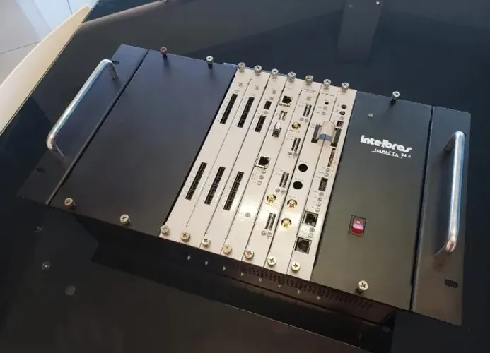 Central Pabx Intelbras Impacta 94 P/ Rack completa