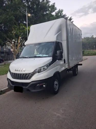 Único Dono - Iveco Daily 35-150CS Longo