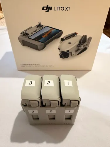 Drone DJI Lito X1 Fly More Combo Plus (Com Tela) Drone com 6 h de voo