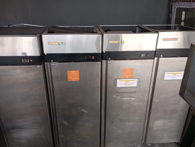 Conservador Freezer Vertical