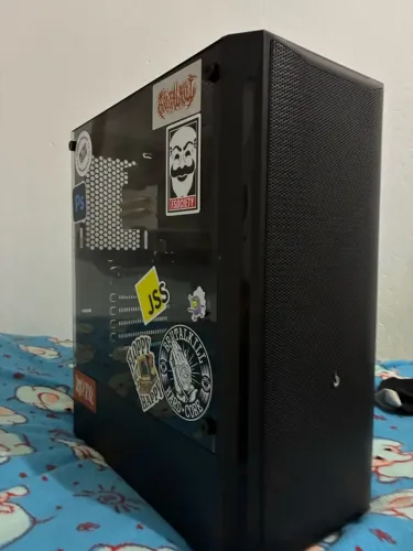 PC Gamer Ryzen 7 5700X + RX 6600 8GB | 16GB RAM | SSDs (Rodando tudo)