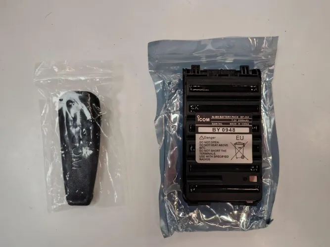 Bateria BP264 BP-264 NiMh Icom IC-V80 IC-V86 IC-F3003 nova + Clipe