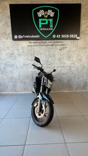 Honda Twister CB250 2022