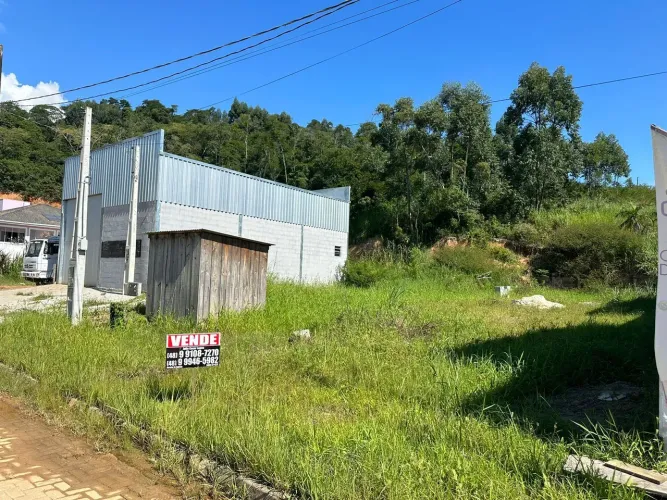 Excelente Terreno Residencial e Comércial - Proximo ao Anel Viário em Palhoça/SC