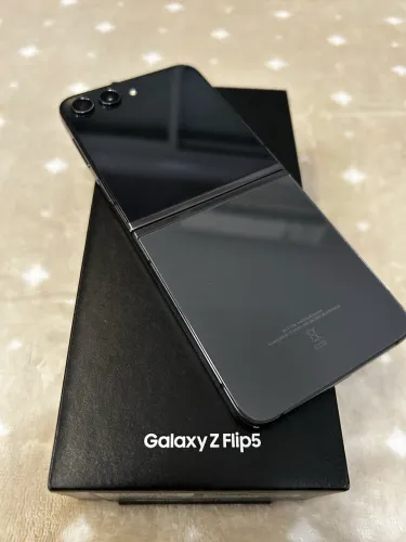 Galaxy Z Flip 5