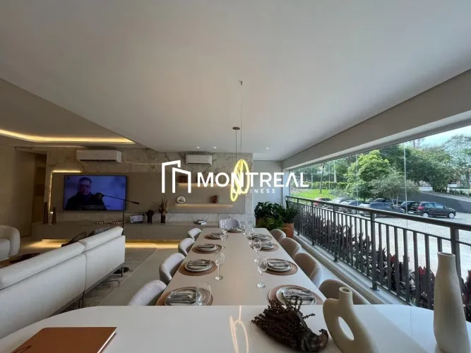 APARTAMENTO À VENDA NA MOOCA,,4 SUÍTES. 2 VAGAS DE GARAGEM.