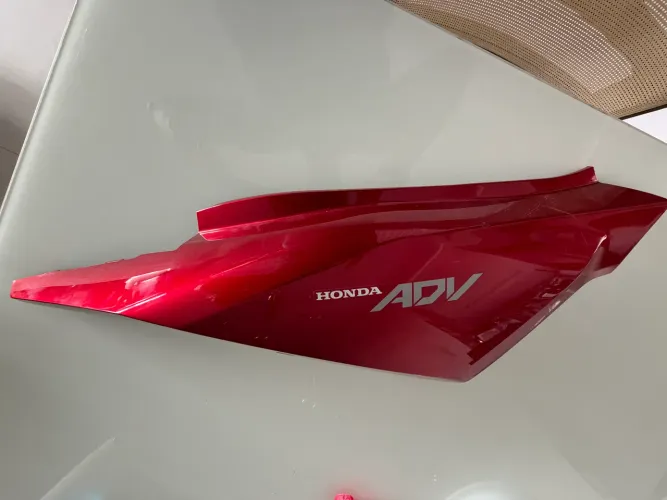 Rabeta traseira direita Honda Adv 160