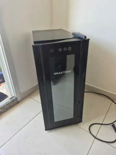 ADEGA CLIMATIZADA BRASTEMP - 12 GARRAFAS