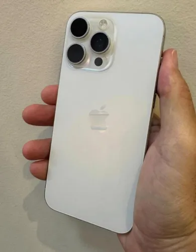 iPhone 15 Pro Max Branco -256( Oferta )