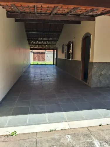 Imóvel para aluguel tem 100 metros quadrados com 3 quartos em Cidade Beira Mar - Rio das O