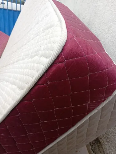 Cama box Queen