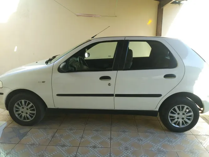 Fiat Palio ELX 1.0 MPI Fire 16V 4P (25 Anos) 2001